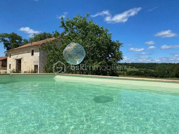 Demeure 12 pièces 337 m²