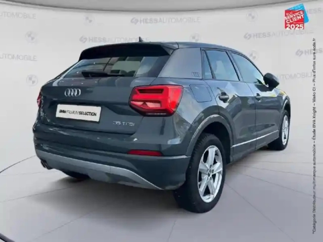 Audi Q2 35 tfsi 150ch business line s tronic 7 — photo 6