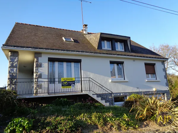 Maison Plumelec 8 pièce(s) 115 m2