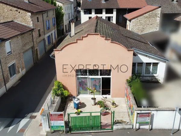 Maison d'artiste atypique de 190 m2 Un lieu unique et plei