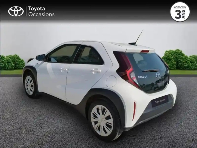 Toyota Aygo X 1.0 vvt-i 72ch dynamic s-cvt my23 — photo 2