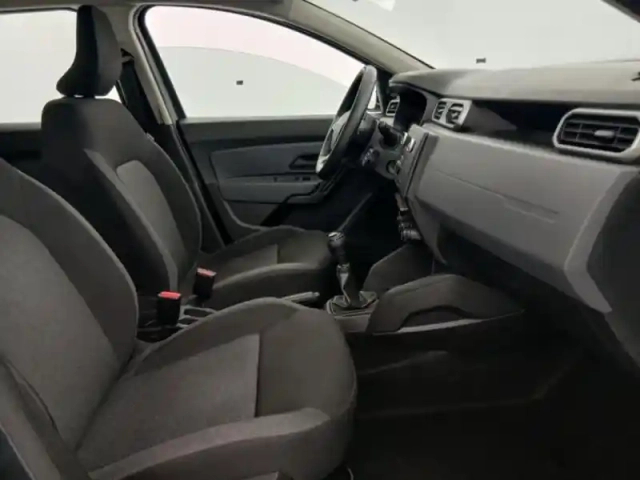 Dacia Duster 1.0 eco-g 100ch  essential 4x2 — photo 7