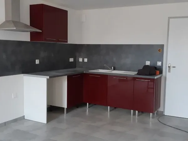 Appartement centre ville St genis de Saintonge