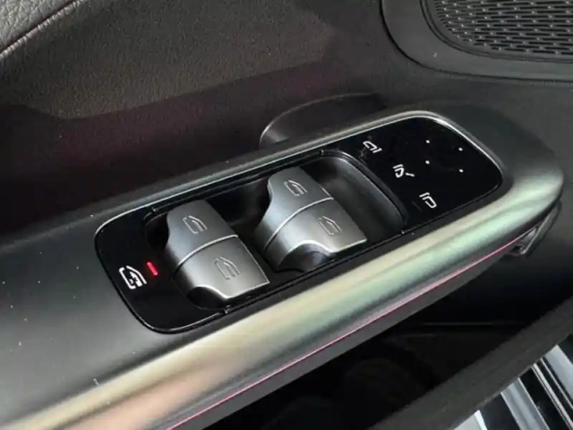 Mercedes Classe C 220 d berline amg lin — photo 40