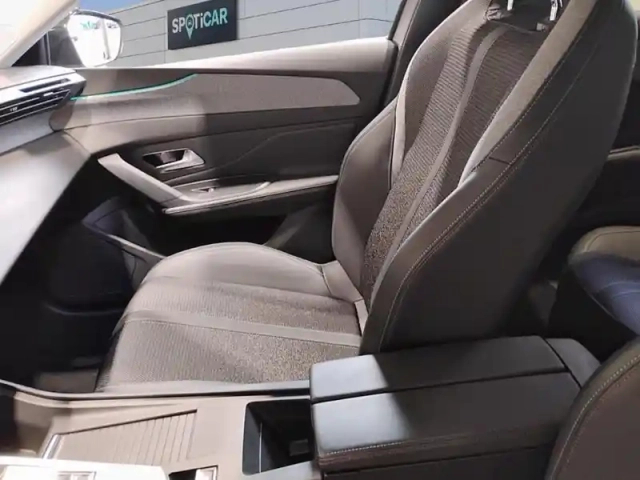 Peugeot 308 puretech 130ch s&amp;s eat8 allure — photo 9