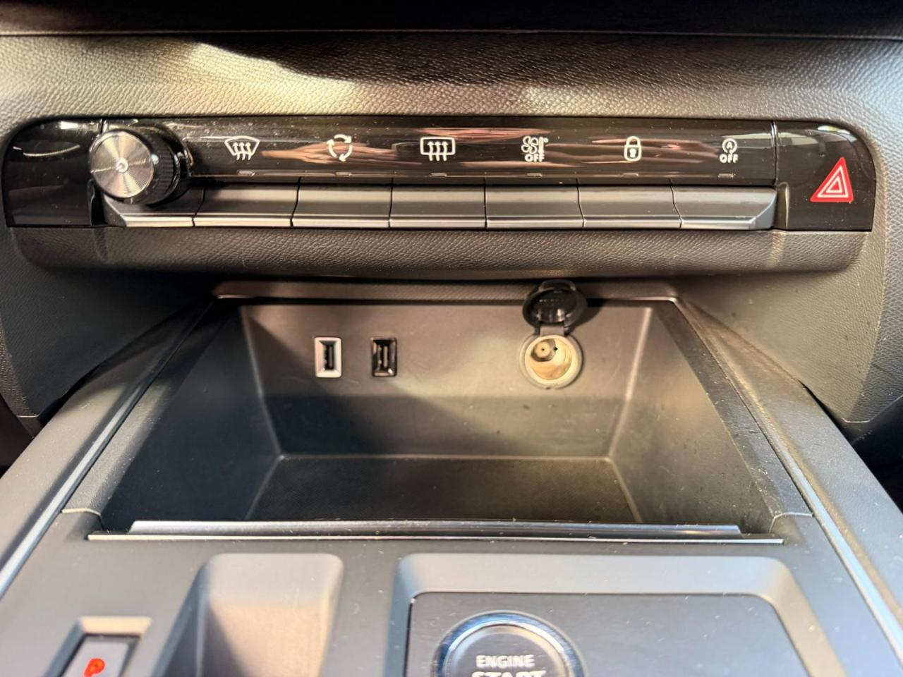 Citroën C5 Aircross puretech 130ch s&s shine eat8 — photo 30