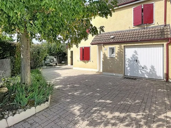 Maison 5 pièces 90 m²