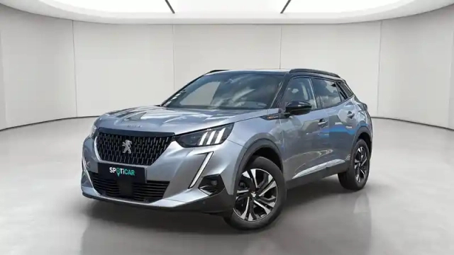 Peugeot 2008 puretech 130 s&amp;s eat8 — photo 1