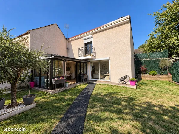 Maison individuelle 92m² - 4 pièces
