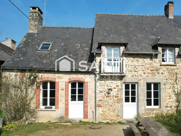 MAISON EN PIERRE ET SES DEPENDANCES