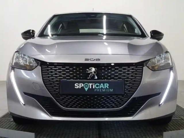 Peugeot 208 e- 136ch like — photo 3