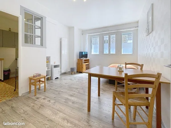 Location studio meublé