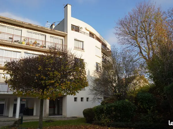 Appartement 4 pièces 82 m²