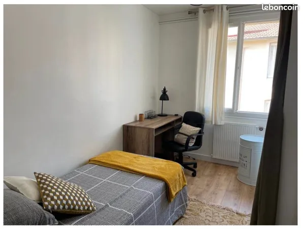 1 chambre en coloc à 2 min de Camille Vernet