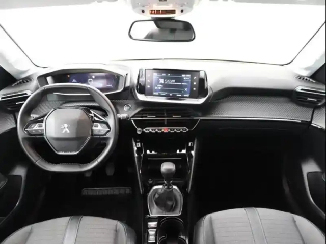 Peugeot 208 1.2 puretech 100ch s&amp;s allure — photo 8