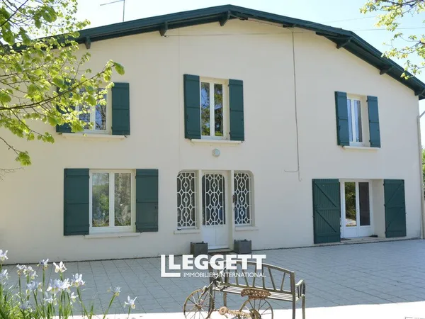 Maison 7 pièce(s), NÉRAC