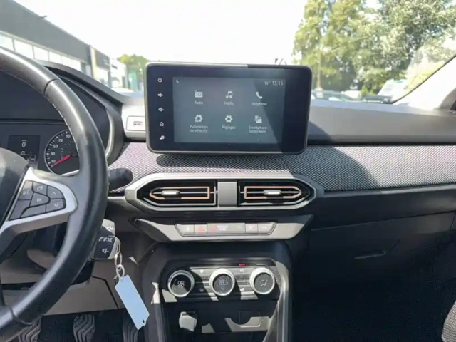 Dacia Sandero eco-g 100 — photo 13