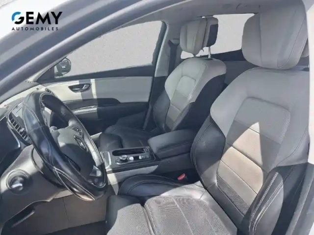 Renault Talisman estate blue dci 200 edc — photo 9