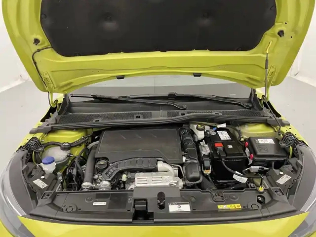 Peugeot 208 puretech 100 s&amp;s bvm6 — photo 5