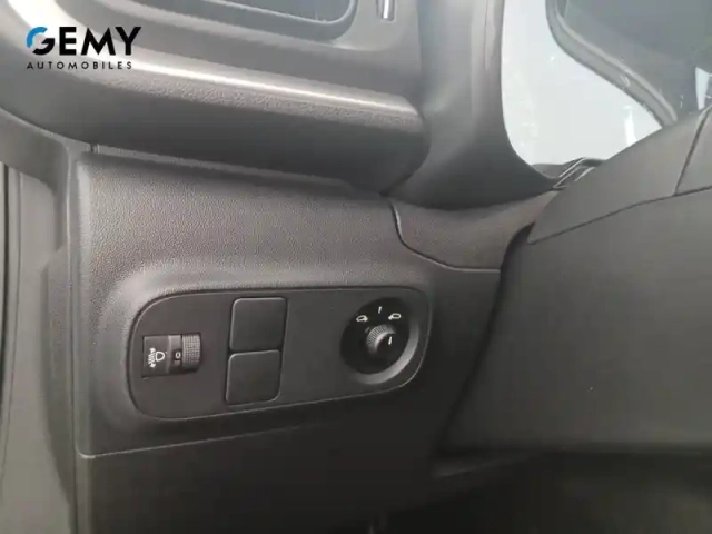Citroën C3 puretech 83 s&amp;s bvm5 — photo 38