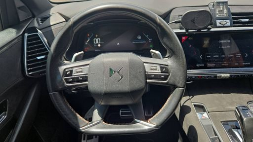 DS DS7 Crossback 1.6 THP 180 EAT8 - Performance Line – 2020 – 58876 km – Essence – Boîte Automatique — photo 37