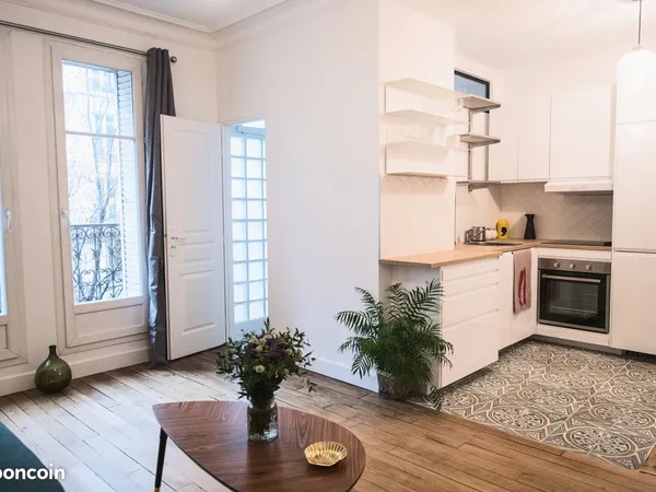 Appartement 2 pièces - 37 m2 - Paris 18 - Rue Ordener - Marx Dormoy