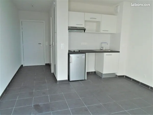 Studio 1 pièce 21 m²