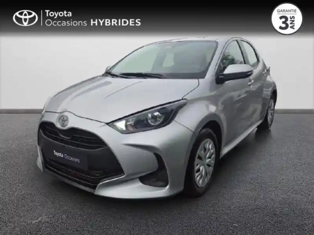 Toyota Yaris 116h dynamic 5p mc24