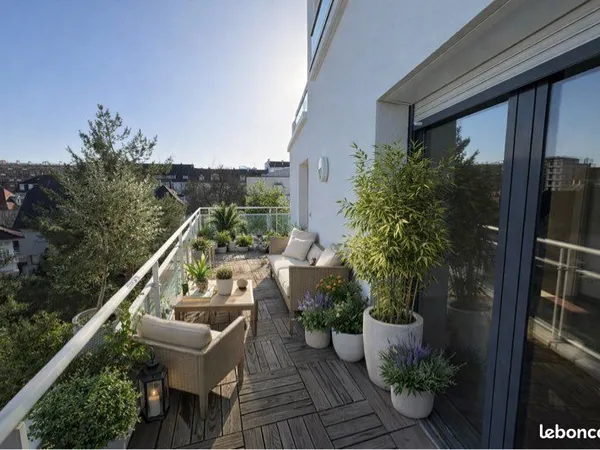 Bel appartement quartier Bon Pasteur avec 2 grandes terrasses