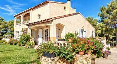 Villa 7 pièces 196 m²
