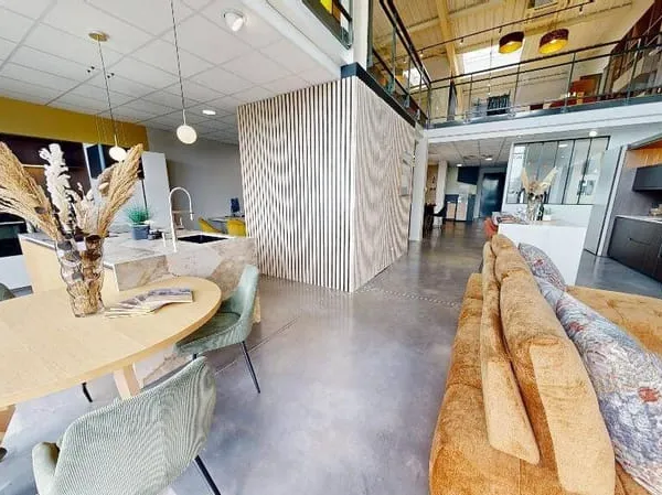 Boutique 1 pièce 255 m²