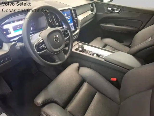 Volvo Xc60 t6 hybride rechargeable 253 + 145ch plus style dark geartronic 8 awd — photo 24