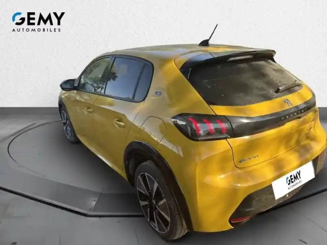 Peugeot 208 electrique 50 kwh 136ch — photo 7
