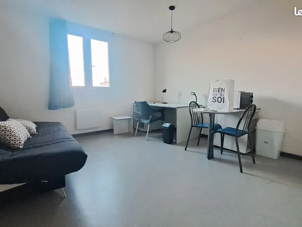 Location studio 22 m dans résidence principalement étudiante