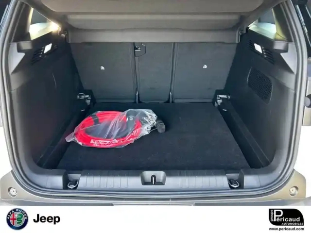 Jeep Compass 157 kw 4x2 — photo 20