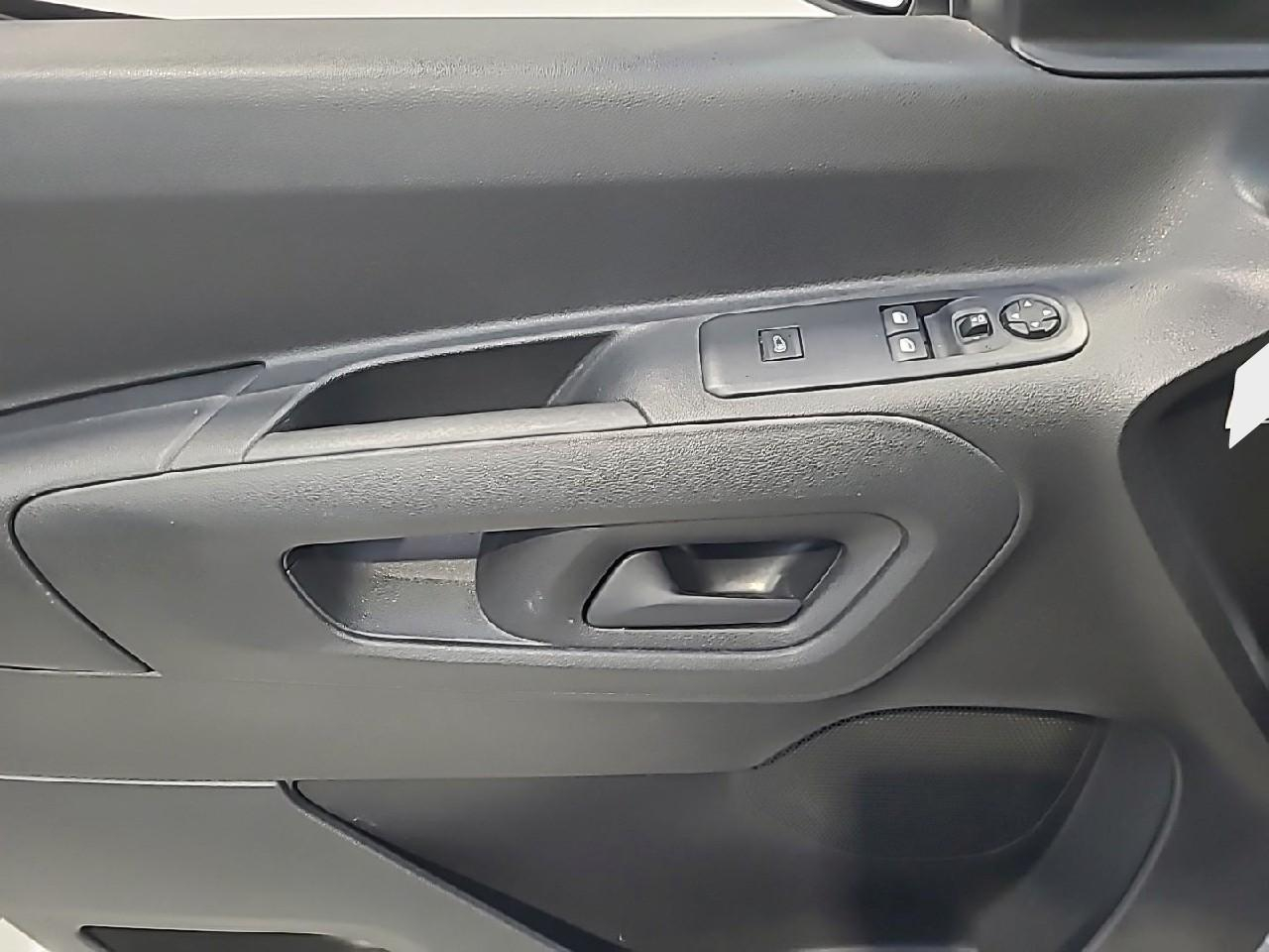 Peugeot Partner fourgon m 950 kg bluehdi 100 s&s bvm6 — photo 26