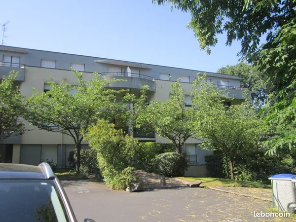 T1 bis de 35 m² avec balcon, parking et gardien - Proche des facultés