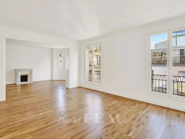 Appartement 5 pièces 111 m²