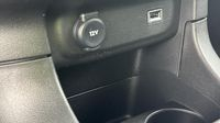 Citroen C3 1.2 PureTech 83ch S&S Shine — photo 19