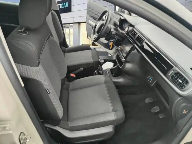 Citroën C3 bluehdi 100 ch bvm6 plus — photo 9