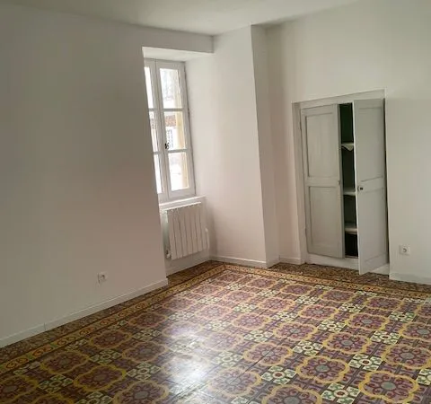 Appartement Location Les Vans 2p 40m² 400€
