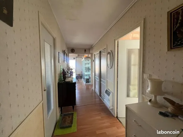 Appartement 5 pièces 81 m²