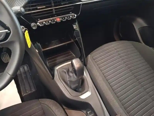 Peugeot 208 1.2 puretech 100ch s&amp;s active — photo 14