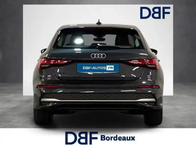 Audi A3 tfsi e hybride rechargeable 204 s tronic 6 design — photo 4
