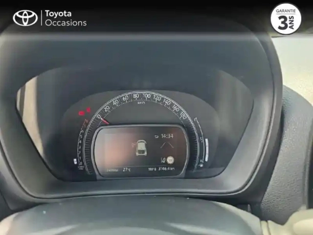 Toyota Aygo X 1.0 vvt-i 72ch dynamic my24 — photo 6