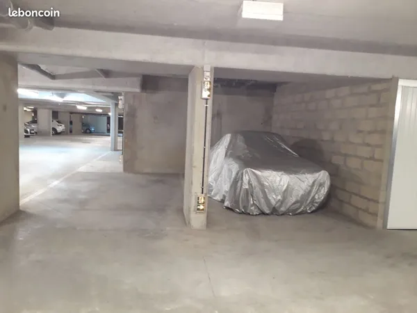 Location parking couvert
