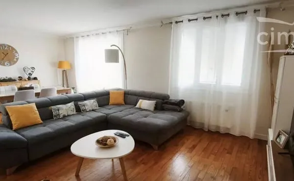 Appartement 4 pièces 96 m²