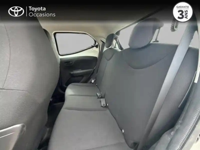 Toyota Aygo 1.0 vvt-i 72ch x-pro 5p — photo 12