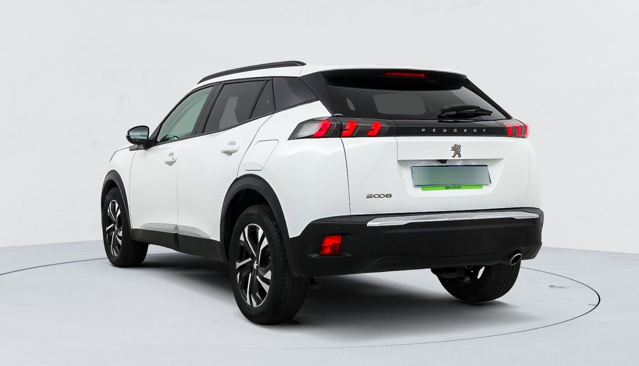 Peugeot 2008 — photo 3