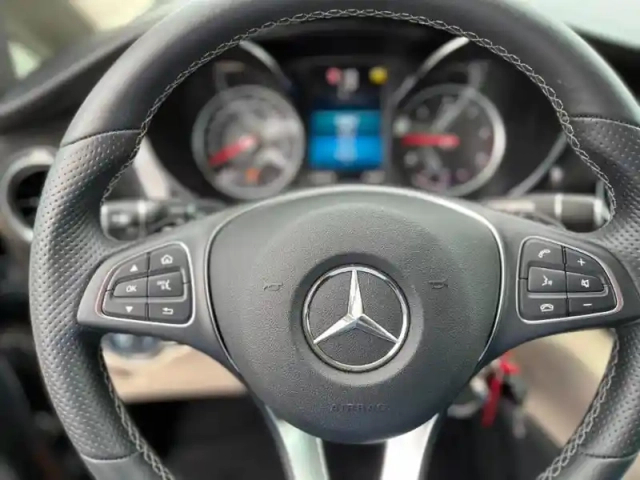 Mercedes Cla marco polo 220 d — photo 19